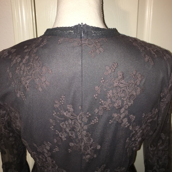 Listicle Lace Peplum Top - Picture 5 of 11